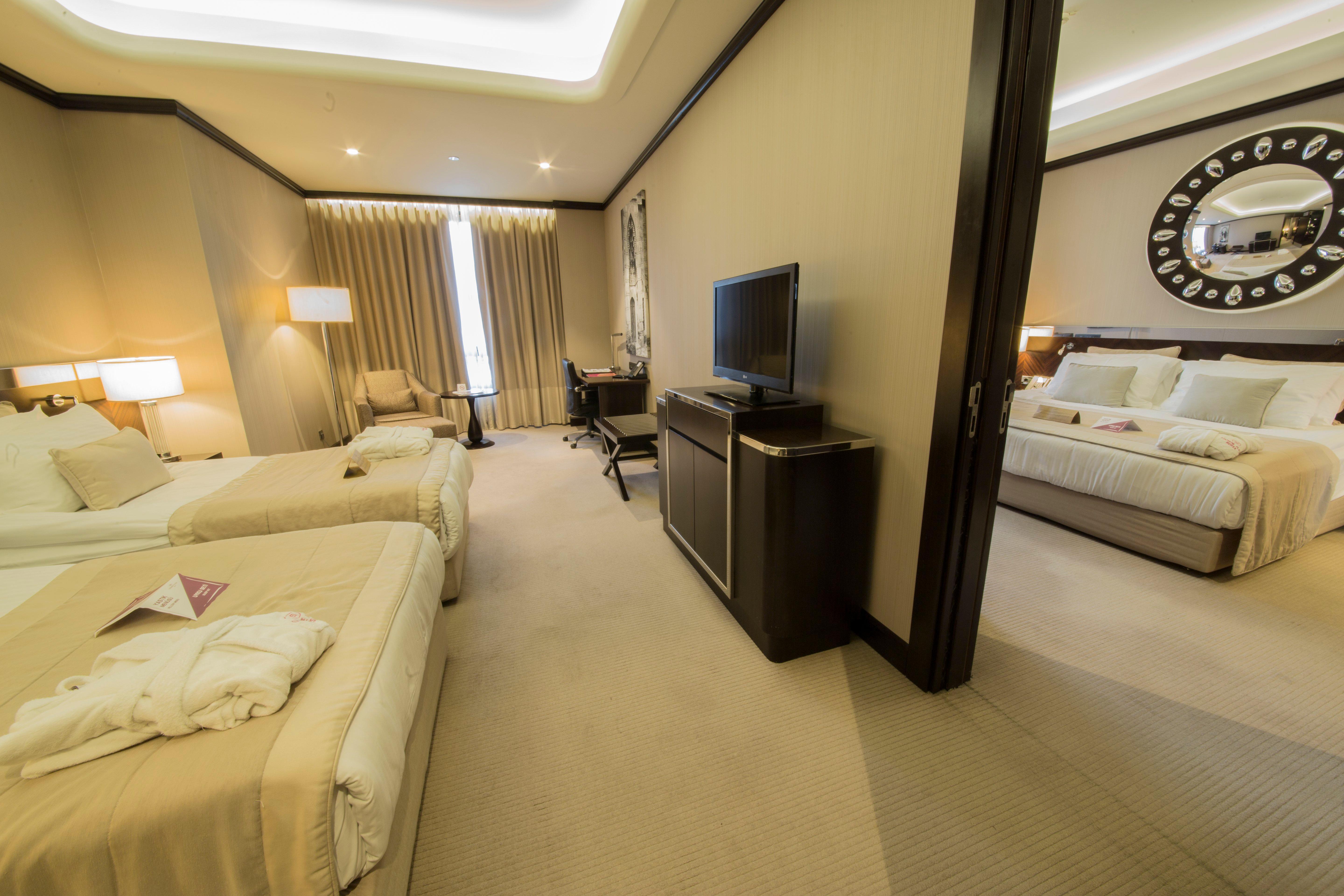 Crowne Plaza Bursa Convention Center & Thermal Spa By Ihg Exterior photo Family room