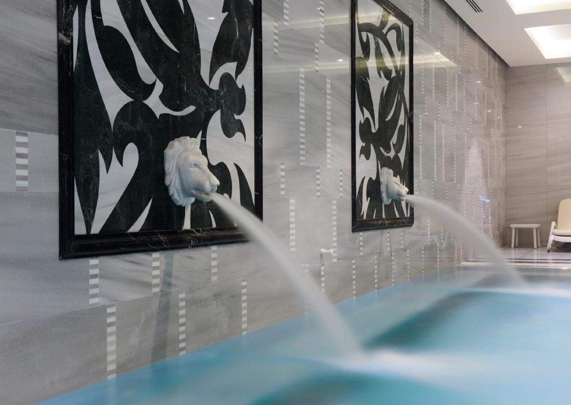 Crowne Plaza Bursa Convention Center & Thermal Spa By Ihg Exterior photo Turkish bath